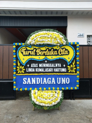 Papan Bunga Duka di Pebayuran